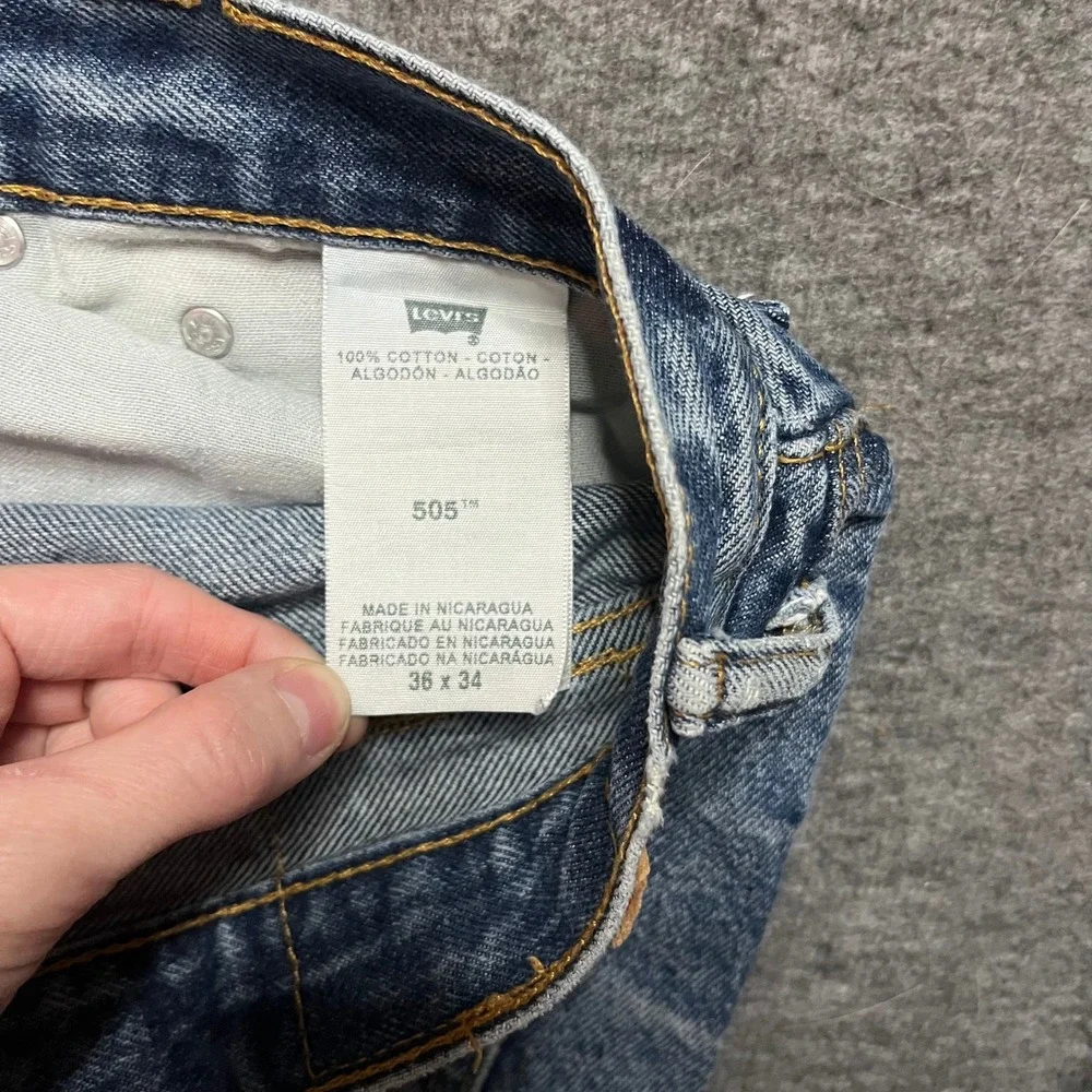 Levis 505 Regular Fit Straight Leg Jeans Medium Wash Blue Denim 36x34
